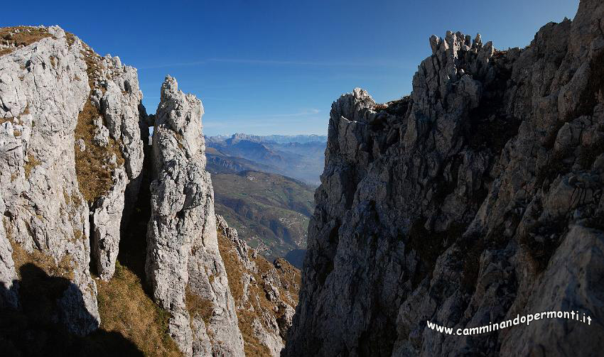 09 13170 Panoramica Val del Riso.jpg